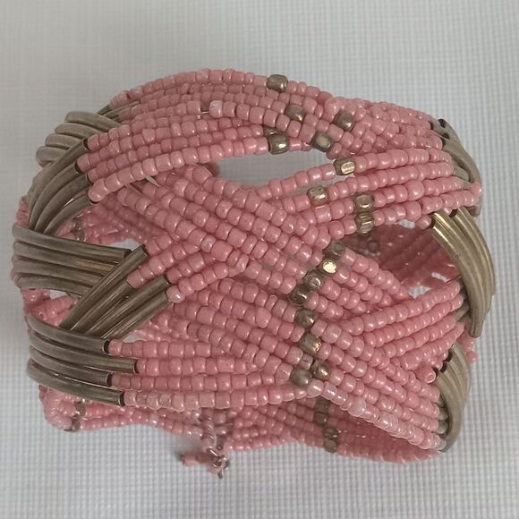 Sonoma Life + Style Coral Pink & Gold Toned Seed Beaded Cuff Fashion Bracelet - Picture 4 of 8
